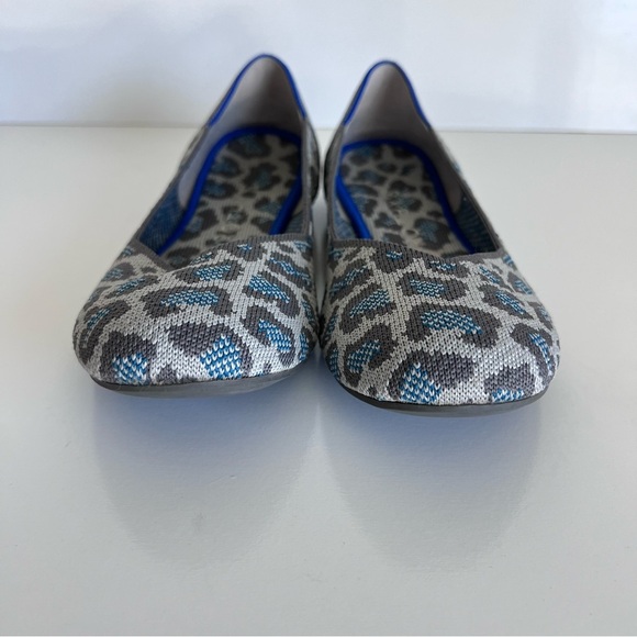Rothy’s Women RETIRED Grey Spot Round Toe Flats - Picture 3 of 8
